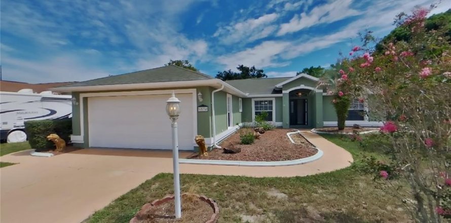 Casa en Spring Hill, Florida 3 dormitorios, 124.95 m2 № 1910955