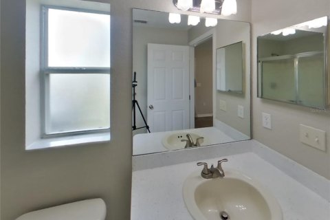Casa en alquiler en Spring Hill, Florida, 3 dormitorios, 124.95 m2 № 1910955 - foto 8