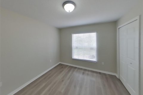 Casa en alquiler en Spring Hill, Florida, 3 dormitorios, 124.95 m2 № 1910955 - foto 10