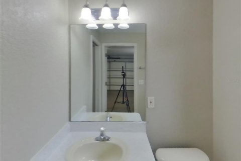 Casa en alquiler en Spring Hill, Florida, 3 dormitorios, 124.95 m2 № 1910955 - foto 16