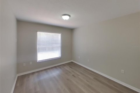 Casa en alquiler en Spring Hill, Florida, 3 dormitorios, 124.95 m2 № 1910955 - foto 11