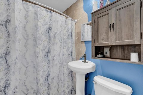 Casa en venta en Deltona, Florida, 3 dormitorios, 79.25 m2 № 1565035 - foto 8