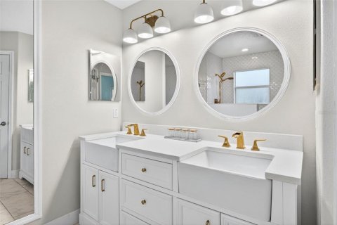 Villa ou maison à vendre à Mount Dora, Floride: 6 chambres, 325.07 m2 № 2167579 - photo 22
