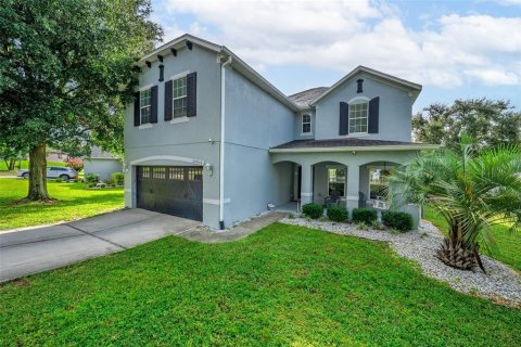 Villa ou maison à vendre à Mount Dora, Floride: 6 chambres, 325.07 m2 № 2167579 - photo 2