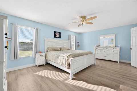 Villa ou maison à vendre à Mount Dora, Floride: 6 chambres, 325.07 m2 № 2167579 - photo 18