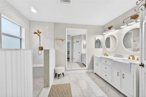 Villa ou maison à vendre à Mount Dora, Floride: 6 chambres, 325.07 m2 № 2167579 - photo 21