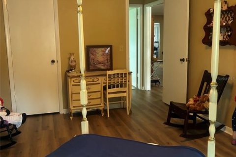 House in Clearwater, Florida 2 bedrooms, 141.86 sq.m. № 2227258 - photo 17