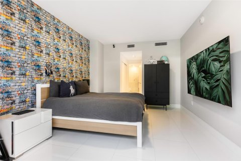 Снять в аренду кондоминиум в Майами-Бич, Флорида 5 спален, 518.95м2, № 2016657 - фото 28