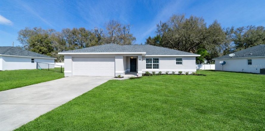Villa ou maison à Citra, Floride 3 chambres, 143.72 m2 № 2111817