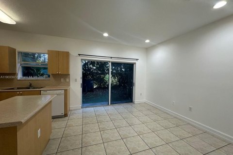 Adosado en alquiler en Homestead, Florida, 3 dormitorios, 140.19 m2 № 1954393 - foto 24