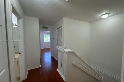 Adosado en alquiler en Homestead, Florida, 3 dormitorios, 140.19 m2 № 1954393 - foto 14