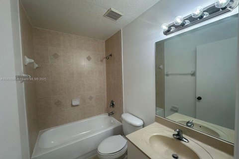 Adosado en alquiler en Homestead, Florida, 3 dormitorios, 140.19 m2 № 1954393 - foto 17