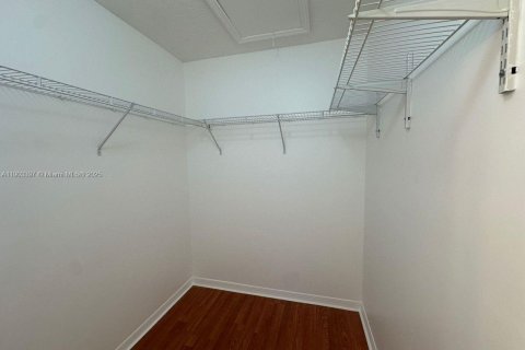 Adosado en alquiler en Homestead, Florida, 3 dormitorios, 140.19 m2 № 1954393 - foto 12