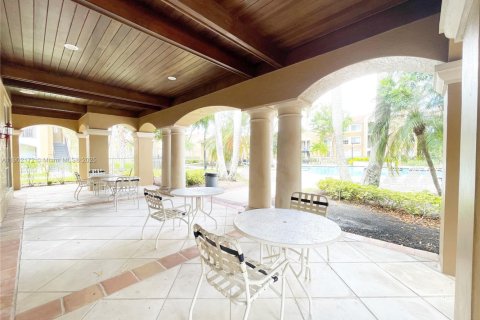 Condominio en venta en Tamarac, Florida, 1 dormitorio, 64.2 m2 № 1954247 - foto 19