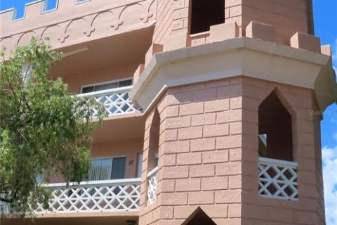 Condo in Clearwater, Florida, 2 bedrooms № 2229187 - photo 30