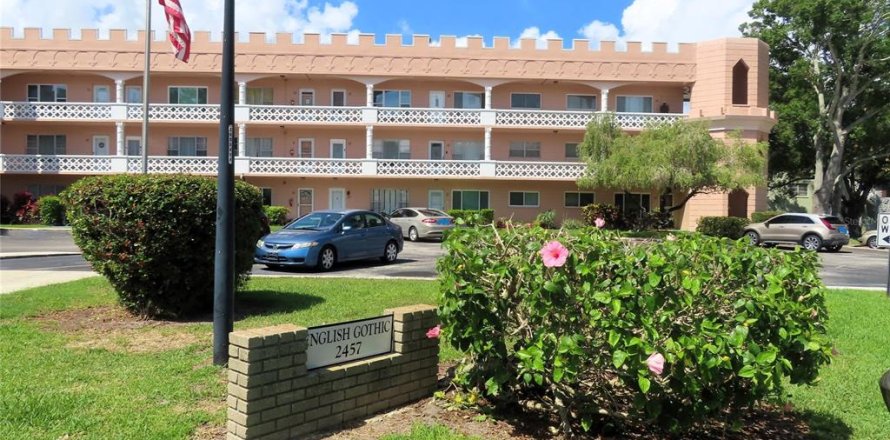 Condo in Clearwater, Florida, 2 bedrooms № 2229187