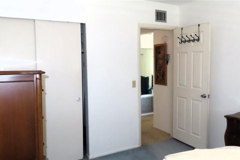 Condo in Clearwater, Florida, 2 bedrooms № 2229187 - photo 21