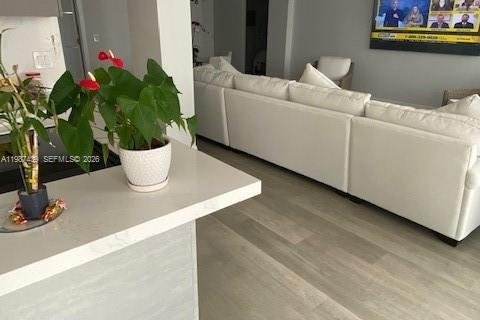 Condominio en alquiler en Hollywood, Florida, 2 dormitorios, 125.42 m2 № 2047816 - foto 29