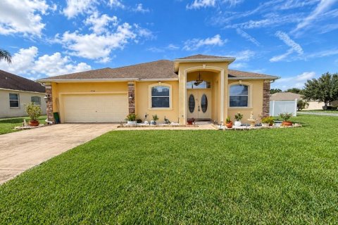 House in Lakeland, Florida 3 bedrooms, 189.15 sq.m. № 2431186 - photo 7