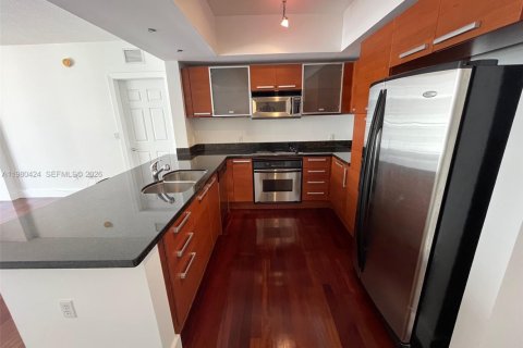 Купить кондоминиум в Корал-Гейблс, Флорида 2 спальни, 97.36м2, № 2043951 - фото 2