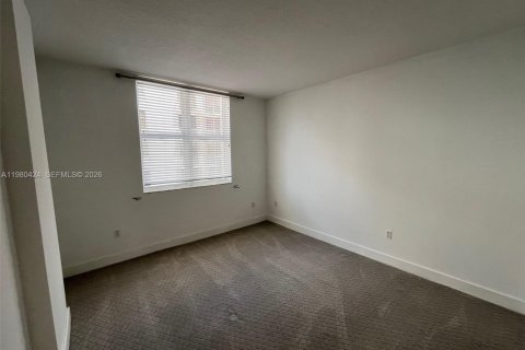 Купить кондоминиум в Корал-Гейблс, Флорида 2 спальни, 97.36м2, № 2043951 - фото 7