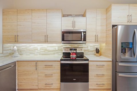 Condo in Clearwater, Florida, 2 bedrooms  № 1912192 - photo 17