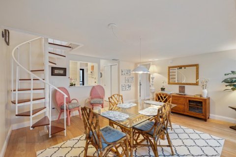 Condo in Clearwater, Florida, 2 bedrooms  № 1912192 - photo 23