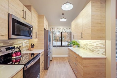 Condo in Clearwater, Florida, 2 bedrooms  № 1912192 - photo 18