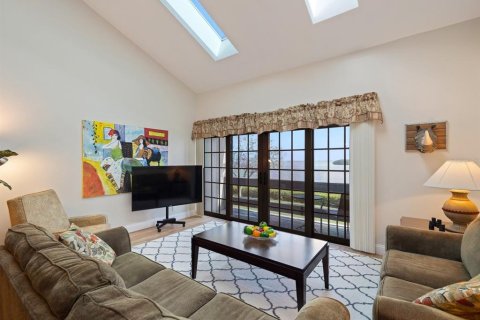 Condo in Clearwater, Florida, 2 bedrooms  № 1912192 - photo 28