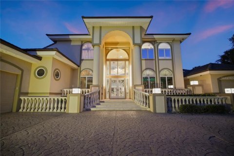 Casa en venta en Palm Coast, Florida, 5 dormitorios, 549.7 m2 № 2201070 - foto 8