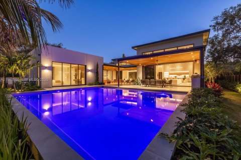 Casa en venta en Miami Shores, Florida, 5 dormitorios, 474.64 m2 № 2031365 - foto 10