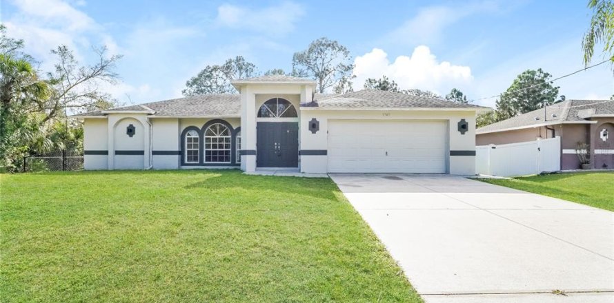 Villa ou maison à North Port, Floride 3 chambres, 158.96 m2 № 2288043