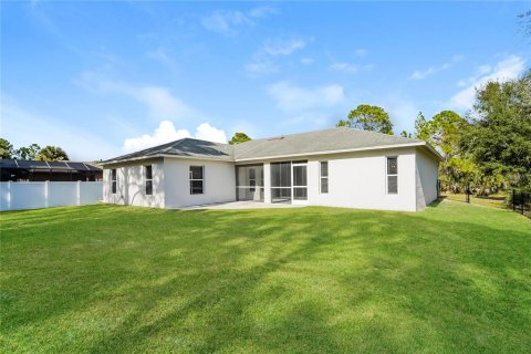 Villa ou maison à vendre à North Port, Floride: 3 chambres, 158.96 m2 № 2288043 - photo 15