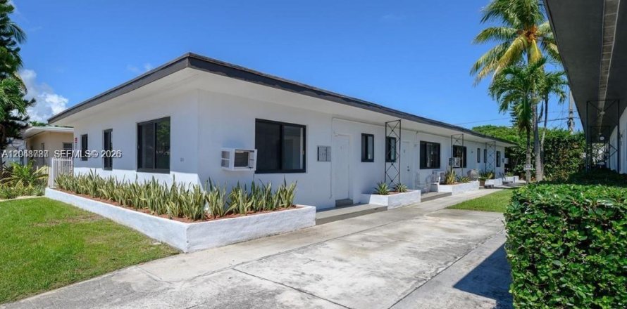 Villa ou maison à Miami Beach, Floride 1 chambre, 292.64 m2 № 2172692