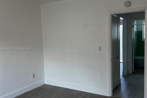 Villa ou maison à louer à Miami Beach, Floride: 1 chambre, 292.64 m2 № 2172692 - photo 14