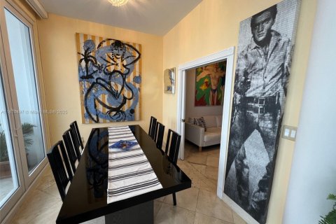 Copropriété à louer à Miami Beach, Floride: 2 chambres, 138.42 m2 № 1762915 - photo 12