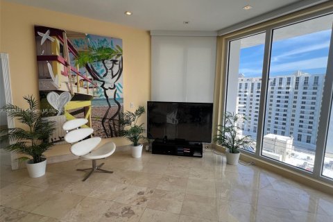 Copropriété à louer à Miami Beach, Floride: 2 chambres, 138.42 m2 № 1762915 - photo 9
