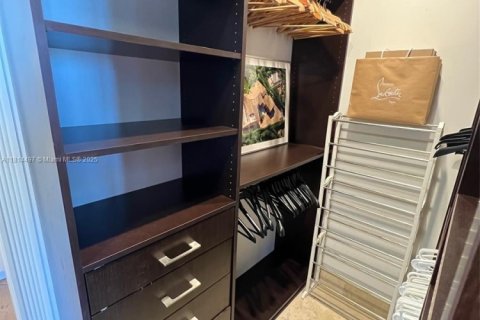 Copropriété à louer à Miami Beach, Floride: 2 chambres, 138.42 m2 № 1762915 - photo 20