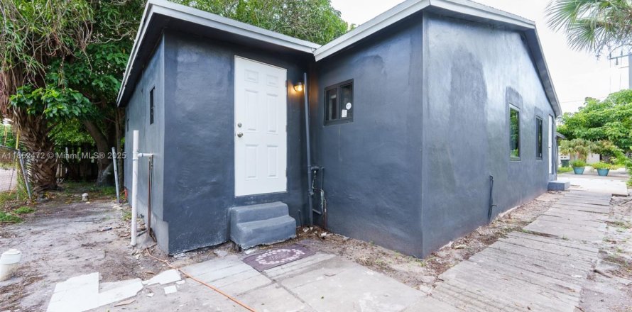 Villa ou maison à Delray Beach, Floride 1 chambre, 46.45 m2 № 1888899