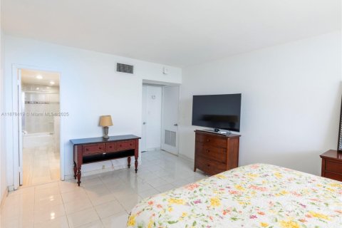 Copropriété à vendre à Miami Beach, Floride: 1 chambre, 91.23 m2 № 1927318 - photo 11