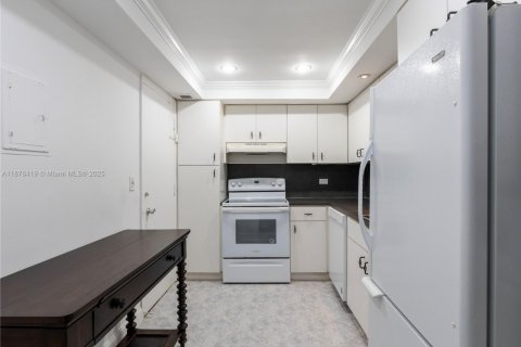 Copropriété à vendre à Miami Beach, Floride: 1 chambre, 91.23 m2 № 1927318 - photo 8
