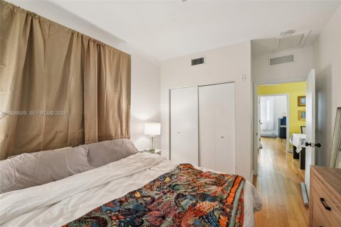 Condominio en venta en Miami Beach, Florida, 2 dormitorios, 65.68 m2 № 2168695 - foto 21