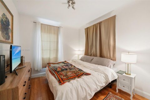 Condominio en venta en Miami Beach, Florida, 2 dormitorios, 65.68 m2 № 2168695 - foto 19