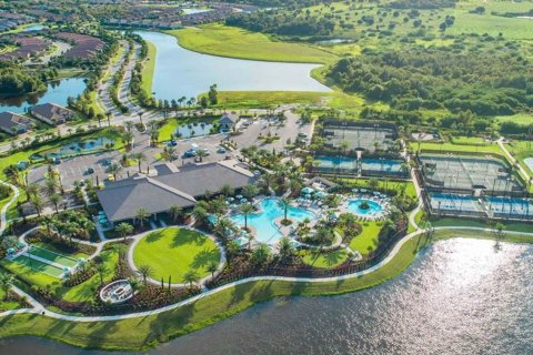 ESPLANADE AT ARTISAN LAKES sobre plano en Palmetto, Florida № 193358 - foto 1