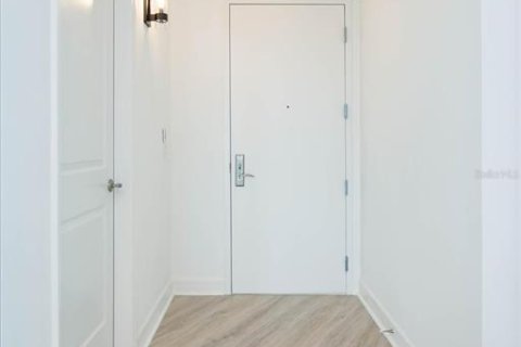 Condominio en alquiler en Orlando, Florida, 2 dormitorios, 196.95 m2 № 1918310 - foto 15