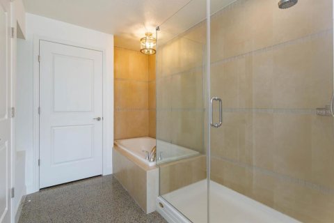 Condominio en alquiler en Orlando, Florida, 2 dormitorios, 196.95 m2 № 1918310 - foto 21