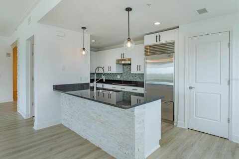 Condominio en alquiler en Orlando, Florida, 2 dormitorios, 196.95 m2 № 1918310 - foto 11