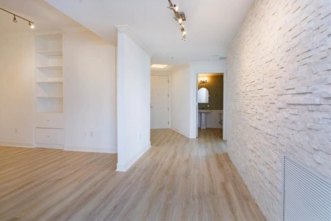 Condominio en alquiler en Orlando, Florida, 2 dormitorios, 196.95 m2 № 1918310 - foto 14