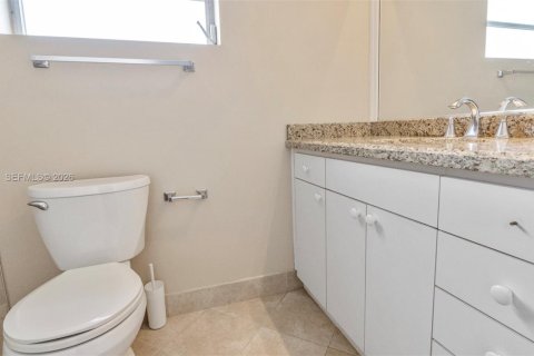 Casa en venta en Margate, Florida, 4 dormitorios, 164.9 m2 № 2028152 - foto 28