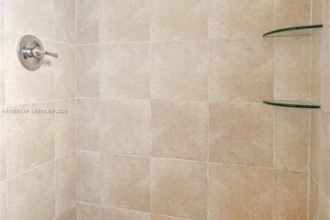 Casa en venta en Margate, Florida, 4 dormitorios, 164.9 m2 № 2028152 - foto 30